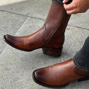 Kit Bota Maverick Masculino com 3 Brindes – Cinto, Chapéu e Carteira