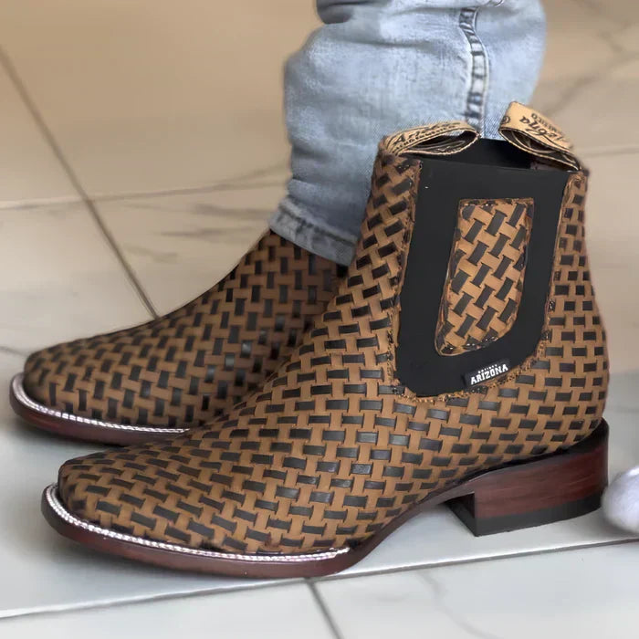 Bota Snake Couro Robusto Impermeável com Chapéu, Cinto e Faca