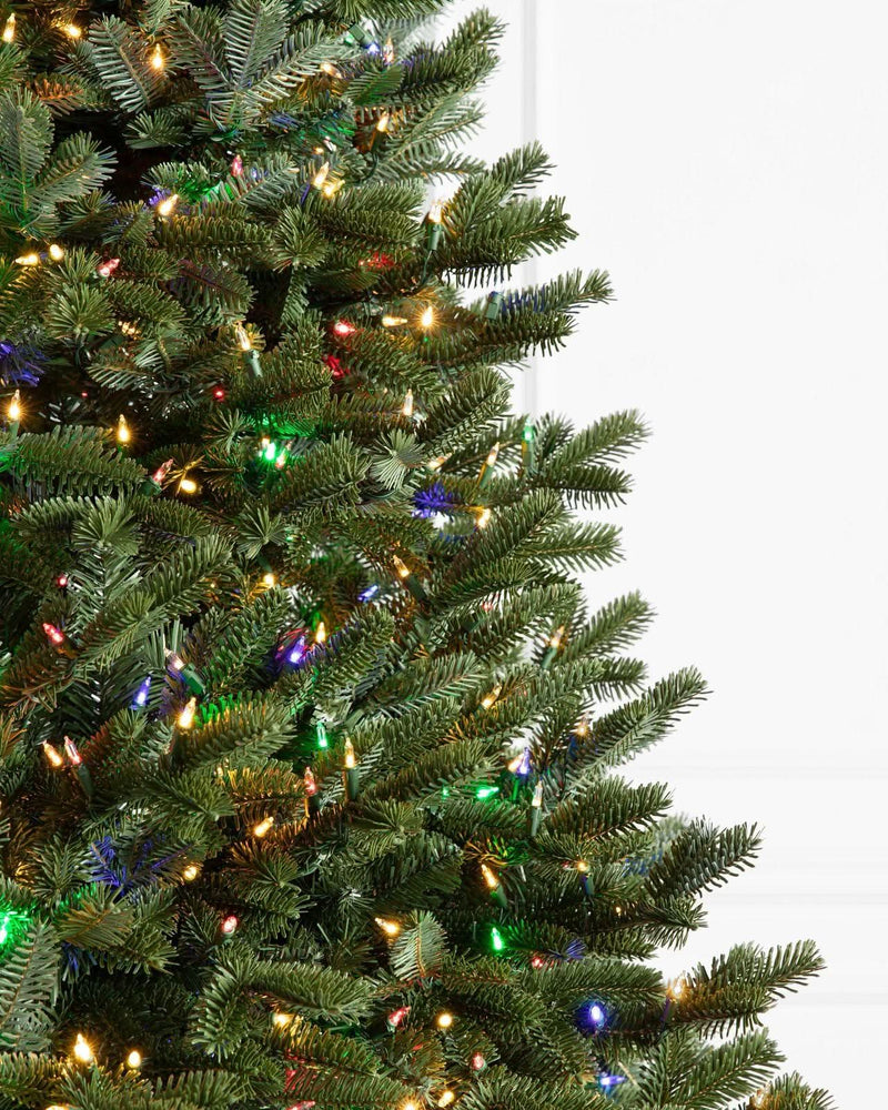 Árvore de Natal Fraser Fir com Galhos Articulados, Suporte Metálico e Micro LEDs Coloridos Embutidos